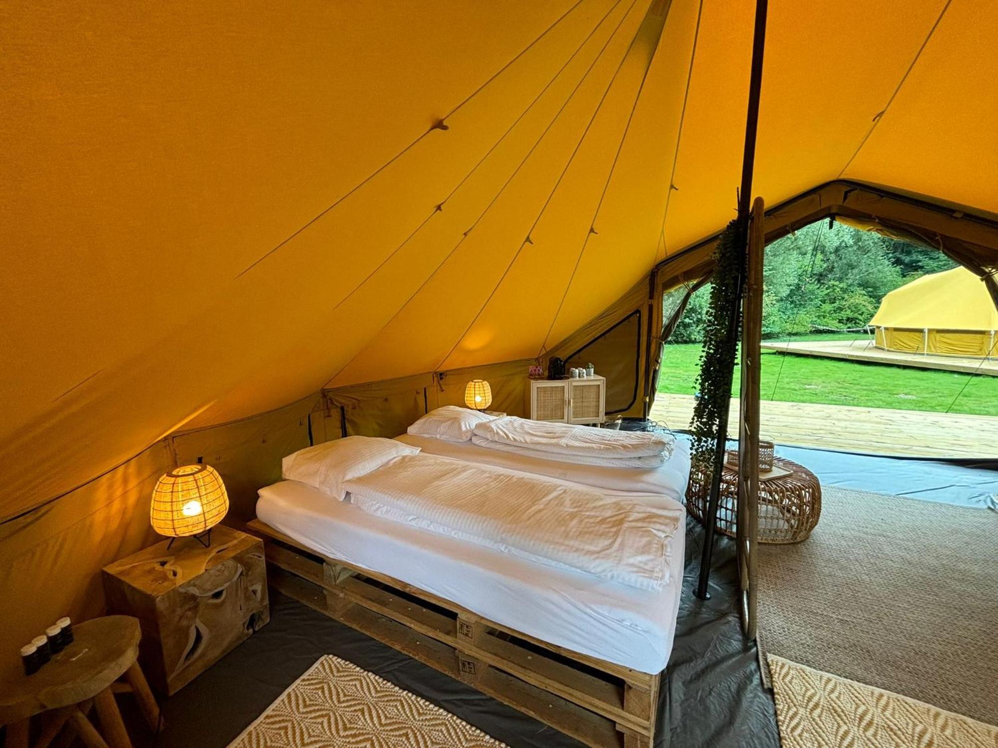 Glamping BIVAK - Urban Gardens Gent Hotel Buitenkant foto